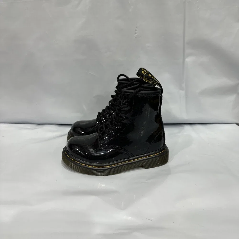 Dr. Martens 1460 15373003 Boots Toddlers 7 Black Patent Leather Lace Up EBS1045